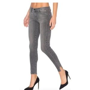 Women's Gray Skinny Jeans